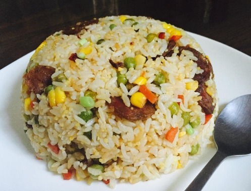 营养学|米饭二次加热致癌,营养学家忠告不该隔夜吃的是其他几种食物