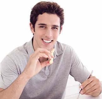 血管清道夫|男人坚持晨起生吃大蒜,不出半个月,3件好处可能“不请自来”!