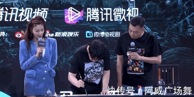 张雨琦$原来这些剧的片头字,出自潘粤明的书法啊,太牛了!