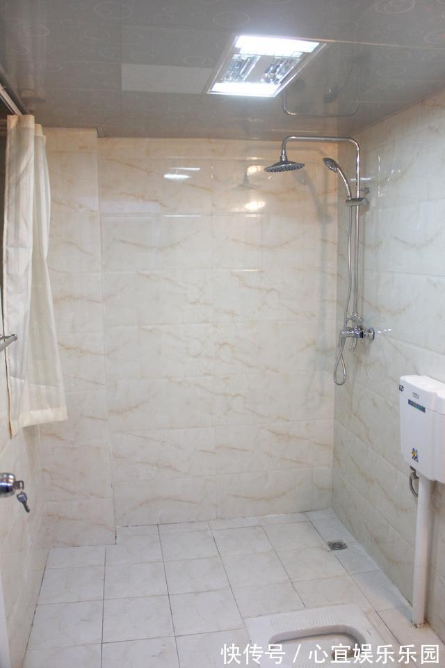 装修|媳妇花6万装修的新房,只刷白墙吊顶都不做,亲戚却都夸会过日子