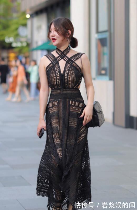 高跟鞋|美丽自信的连衣裙穿搭增添女神气质,你负责优雅就可以,成熟魅力