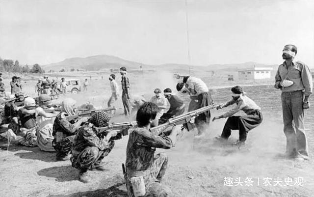 立刻|两伊战争结束后，霍梅尼为何立刻在国内大屠杀