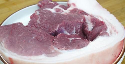  白菜|饺子馆不外传的白菜猪肉馅做法，不腥，不腻，鲜嫩多汁真好吃