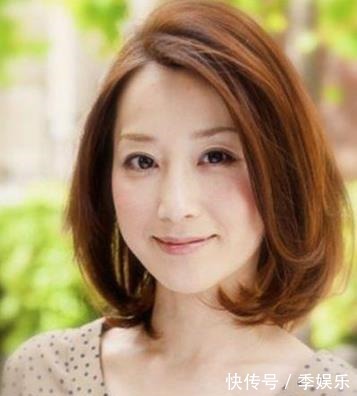 女士 适合40岁中年女人发型，中年圆脸女人发型图片