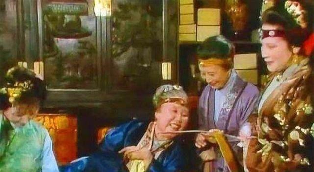 薛姨妈$贾母最不爱听什么话?薛姨妈曾说出口,贾母反应很大立刻反驳