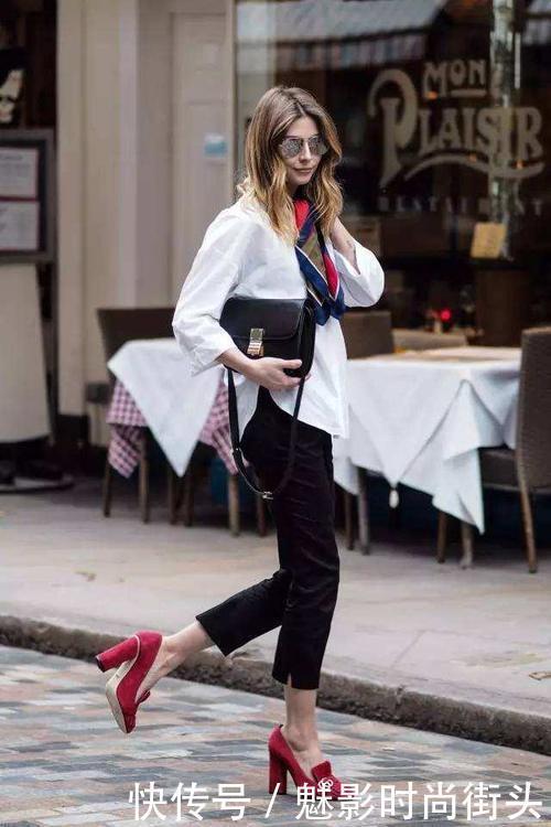  马蹄|秋冬鞋子主打单品，靴子是拔头筹的应该没问题，今冬“马蹄靴”替换“马丁靴”