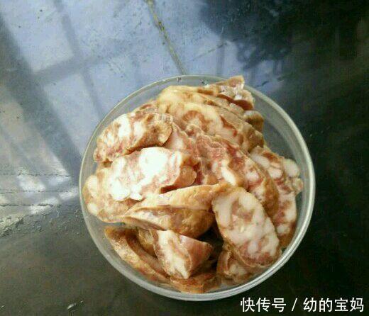 蒜薹|炒蒜薹时,直接炒是不对的,多加1步,炒好的蒜薹颜色翠绿味道好