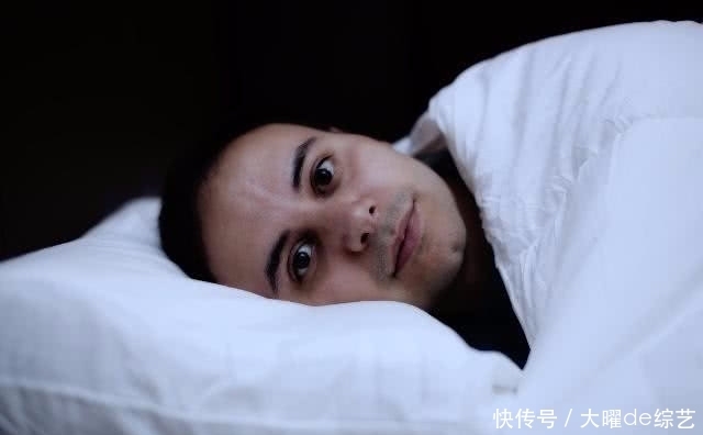  生理期时|男性“生理期”到来时，身体也许会有4个表现，为了爱人不妨一看