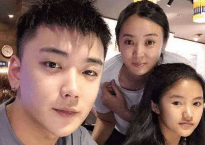 崔晋|当初《变形计》最美农村女孩李勒优，被城市妈妈相中认养，现如何