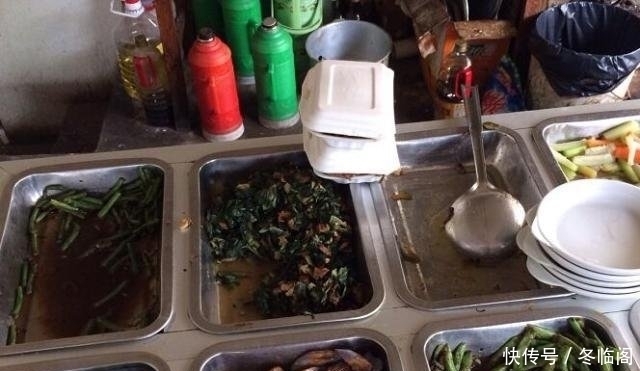 放飞自我|早餐店推出一元自助餐,食客吃得欢天喜地,结账时气得骂老板