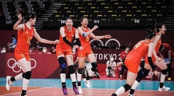 中国女排|中国女排32岁大将作重要决定,蔡斌惋惜郎平支持