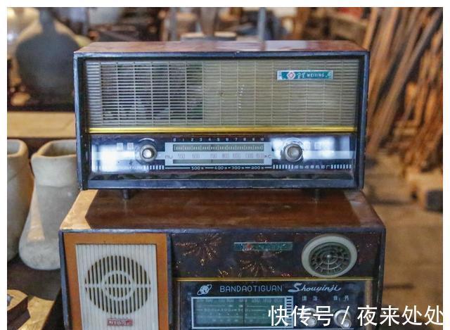 收音机&80后用过的农村老物件,每个都是那样经典,这些物件你见过几个