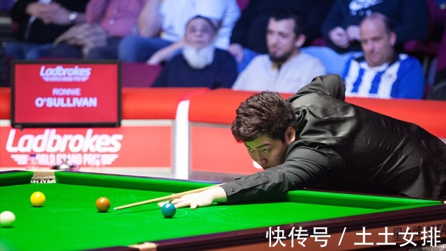 大师赛|一轮游!中国卫冕冠军4:6惨遭逆转,无缘斯诺克大师赛8强
