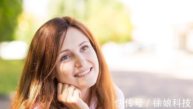 身高|女孩第一次来月经,若没早于这个年龄,偷着乐吧,不妨为女儿看看