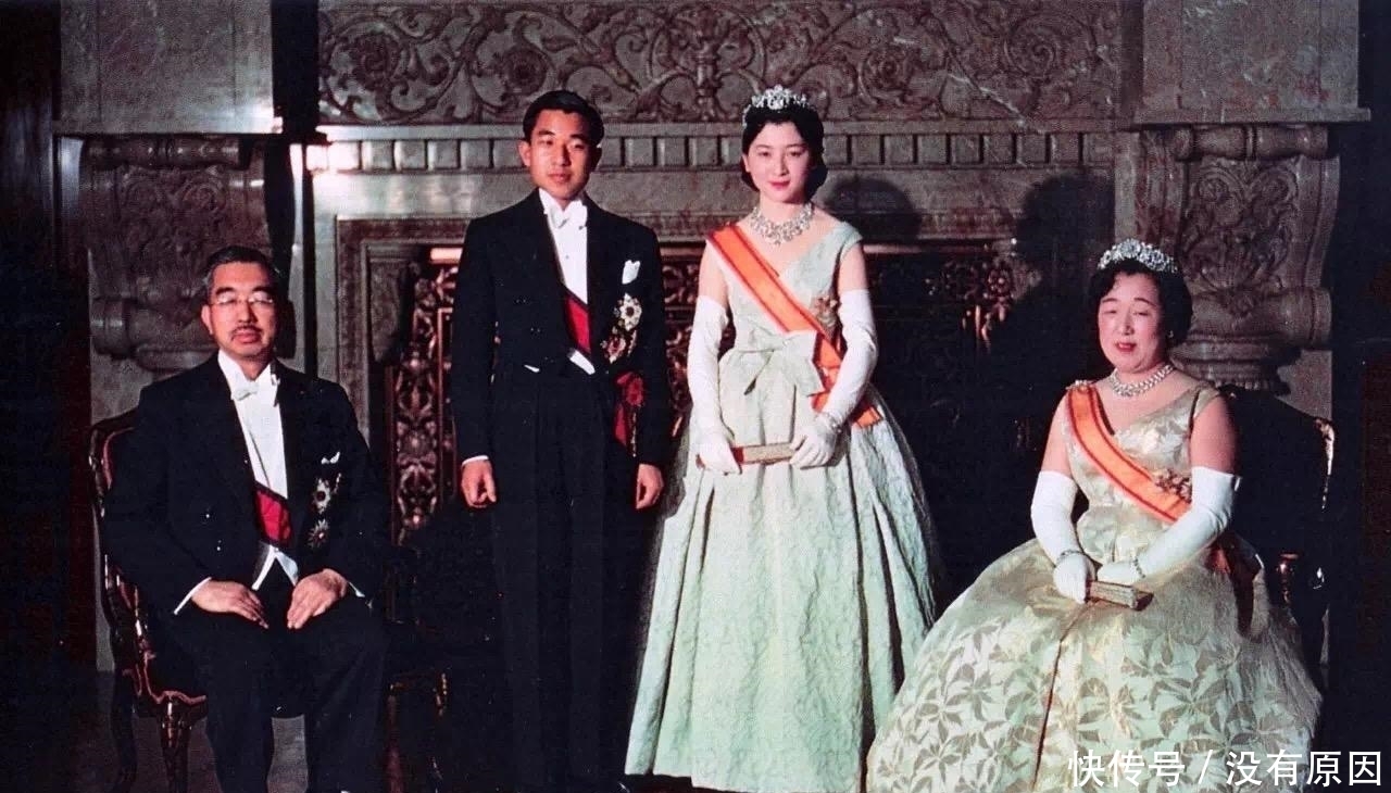 美智子|日本皇室的悲剧:飞上枝头的皇后,生育机器,拒绝和天皇合葬