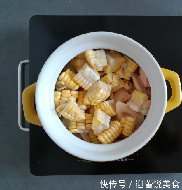 炖猪脚时，只需加入3粒“它”，Q弹软嫩，难怪好吃到飞起！