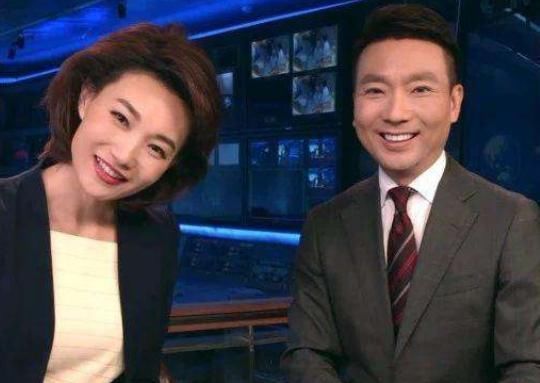 近照 42岁李梓萌近照,戴假发主持13年,摘下头套瞬间惊艳众人