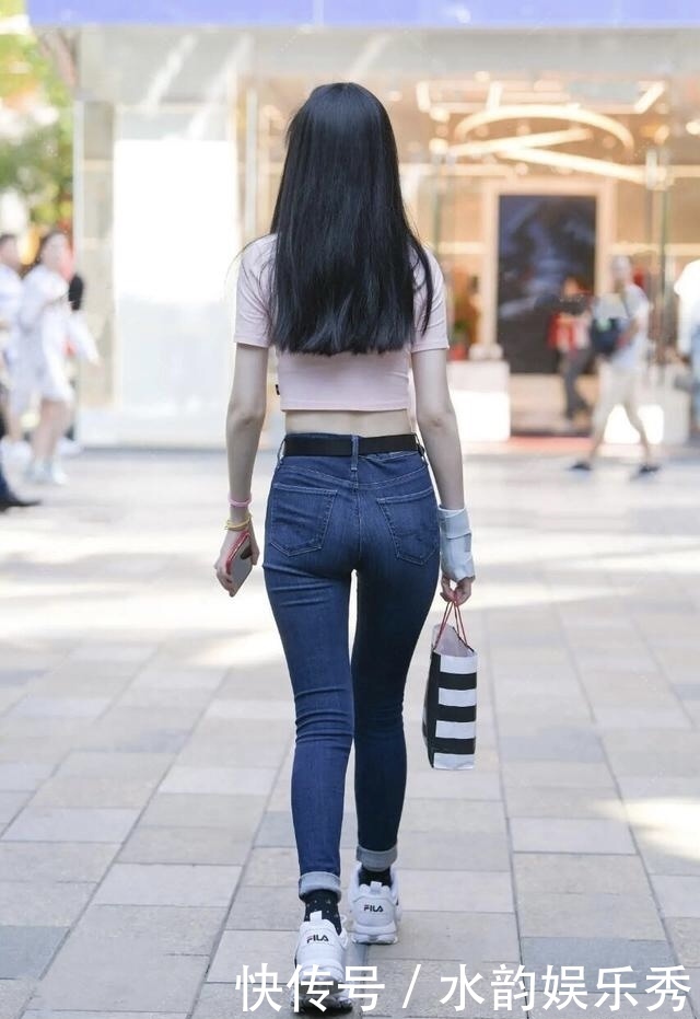 “苹果型”身材不必慌,遵循一点便可占据主动,这样穿才有韵味!