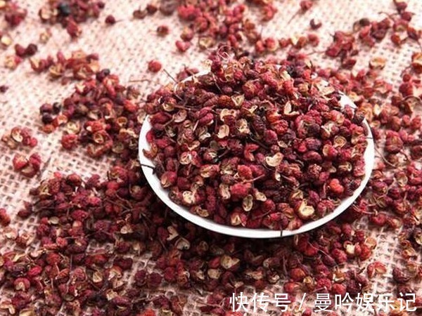 调料|一把花椒八种病，不要再把花椒当调料，它不仅治白发，还能祛湿！