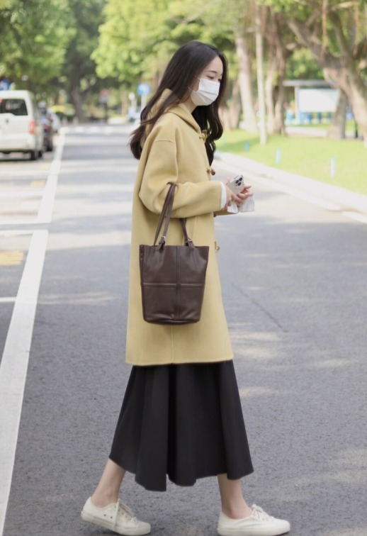 半身裙 大衣配半身裙才是新年标配,温柔优雅又得体,轻松穿出气质美