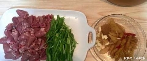 鸡身上“最值钱”的部位,肉贩子都留着自己吃,一只鸡就一个