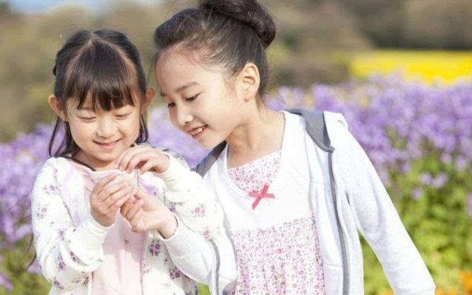 宝贝|“我被车撞了,你们家不还有一个宝贝吗”女儿的话让妈妈泪奔