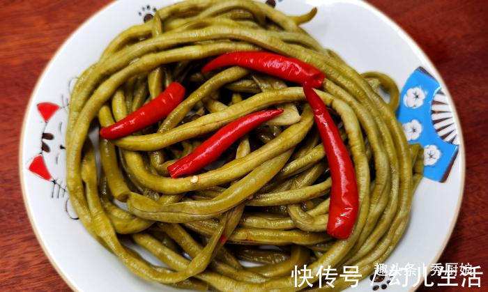 阵子|秋天,碰到此菜别手软,营养极高,多买点囤起来,再过阵子就贵了