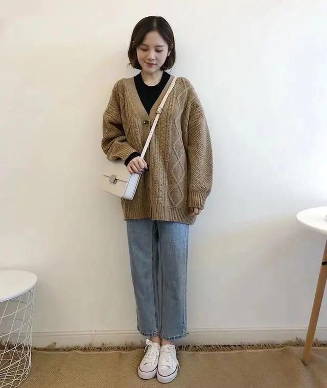 豆角|放弃小脚裤吧,今年流行的是“豆角裤”,时髦显瘦,怎么穿都好看