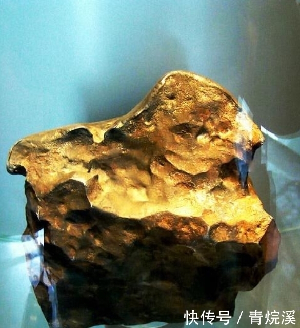 奥陌陌是艘星际飞船,专程探测太阳系资源,人类的时间不多了?