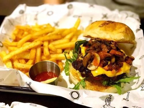 下半身|女人衰老时,“下半身”可能出现3个尴尬变化,希望你没有