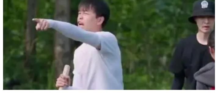 熒幕初吻|妹妹張子楓熒幕初吻被奪，《向往5》黃磊放話了：我要打死他！