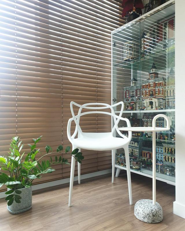 玻璃柜|一到月初就扔家具，85㎡干净得太赏心悦目了，再住10年也不会乱