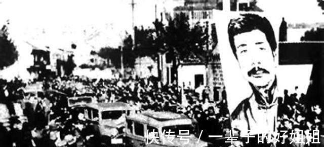 翟秋白@史上排场最大葬礼宋庆龄主持,巴金矛盾等人抬棺,十万人送行