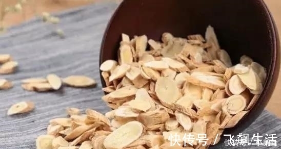 黄芪|黄芪和它们不可同吃,轻则中毒重则致癌,中医道一定要谨记