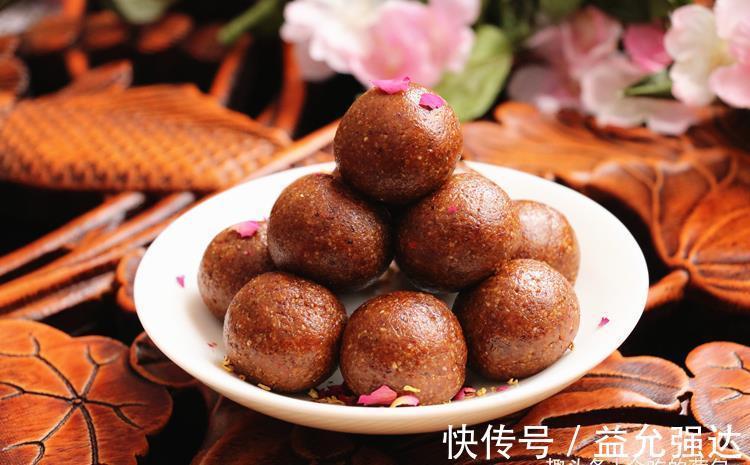 红豆|80岁奶奶常吃花生，吃了40年的方法，每天吃2颗，随吃随取真省事