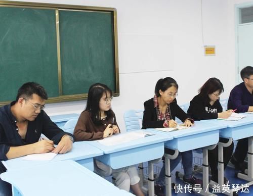 高中难背的“文言文”有哪些?《爱莲说》不算啥,第2篇共537个字
