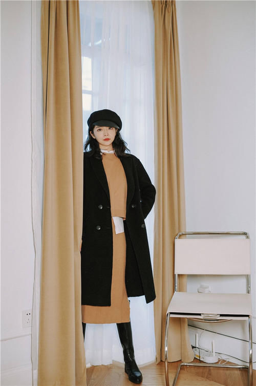 大衣的精髓是什么？三木博主的“优雅穿搭”，明明白白揭示这一点