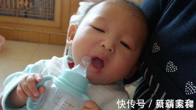 尿片|新生儿护理,常见的十种老经验不靠谱,坑娃的老人言妈妈别轻信