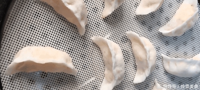 早餐的新吃法,“透明饺子”简单好学,孩子看了都超级爱吃!