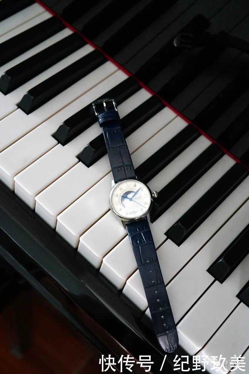 万宝龙|两三万元,钻石闪闪且美的女表选哪款?