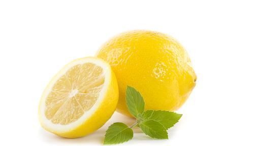 法令纹|女人开始衰老时，面部多半会有3个变化，若没中，恭喜还很年轻