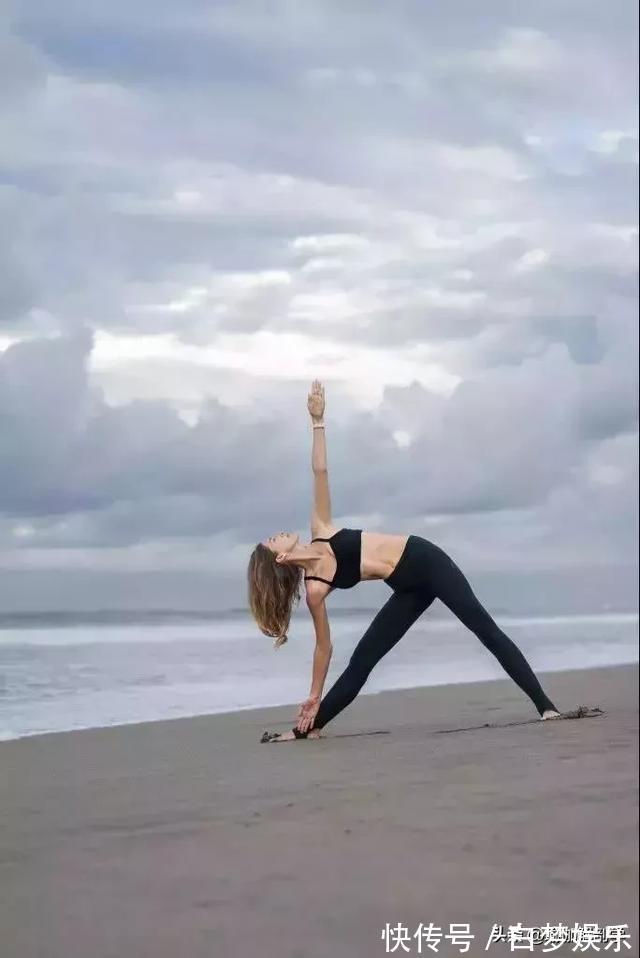 体式|9个瑜伽老师最常用的体式,教你轻松改善体态!(收藏级)