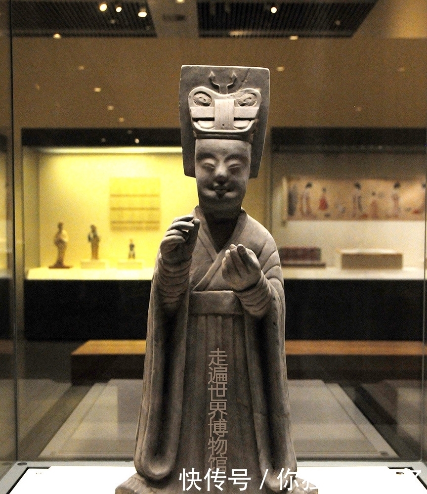 帅哥|中国最早通过“国考”录用的公务员是这打扮,帅哥秒变大叔