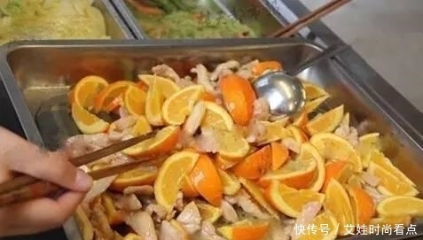 让大婶不手抖的食堂神菜!厨子脑洞大开,这下可苦了大学生们了!