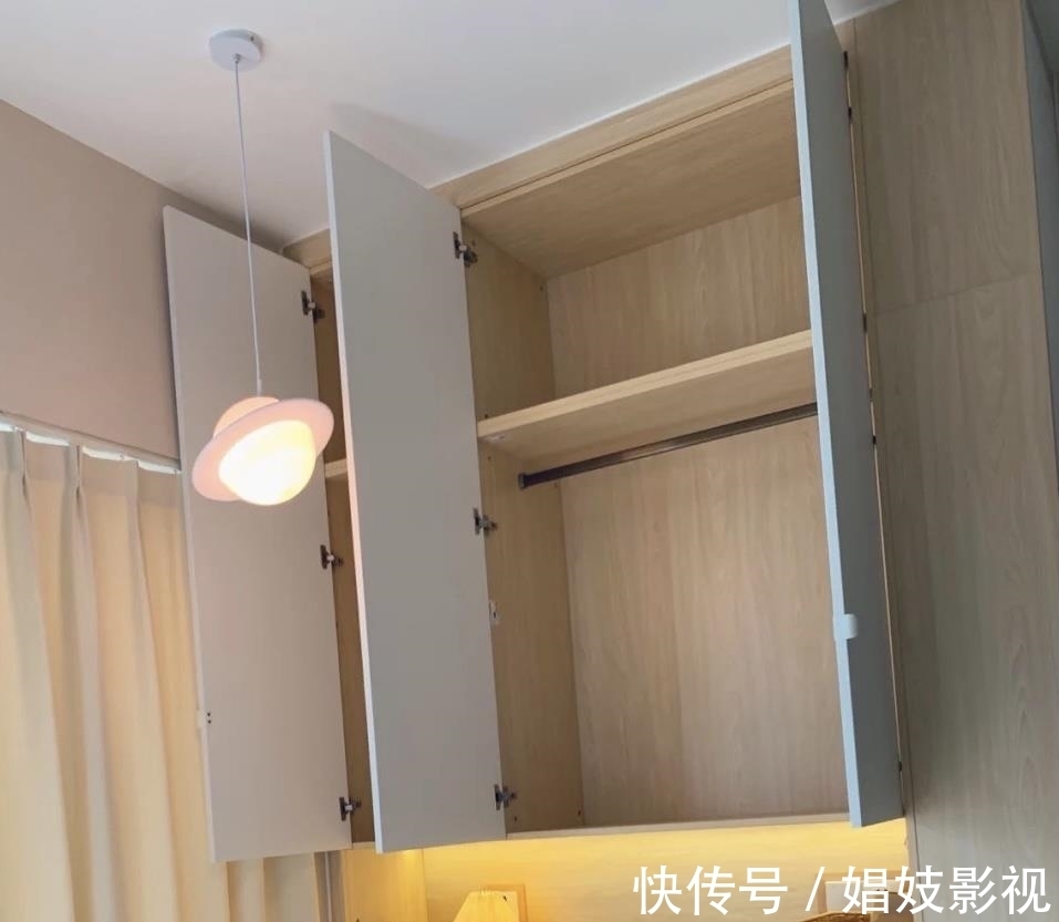 手机充电|90后男孩晒30㎡单身小宅,“宝藏式”装修而走红,圈粉无数