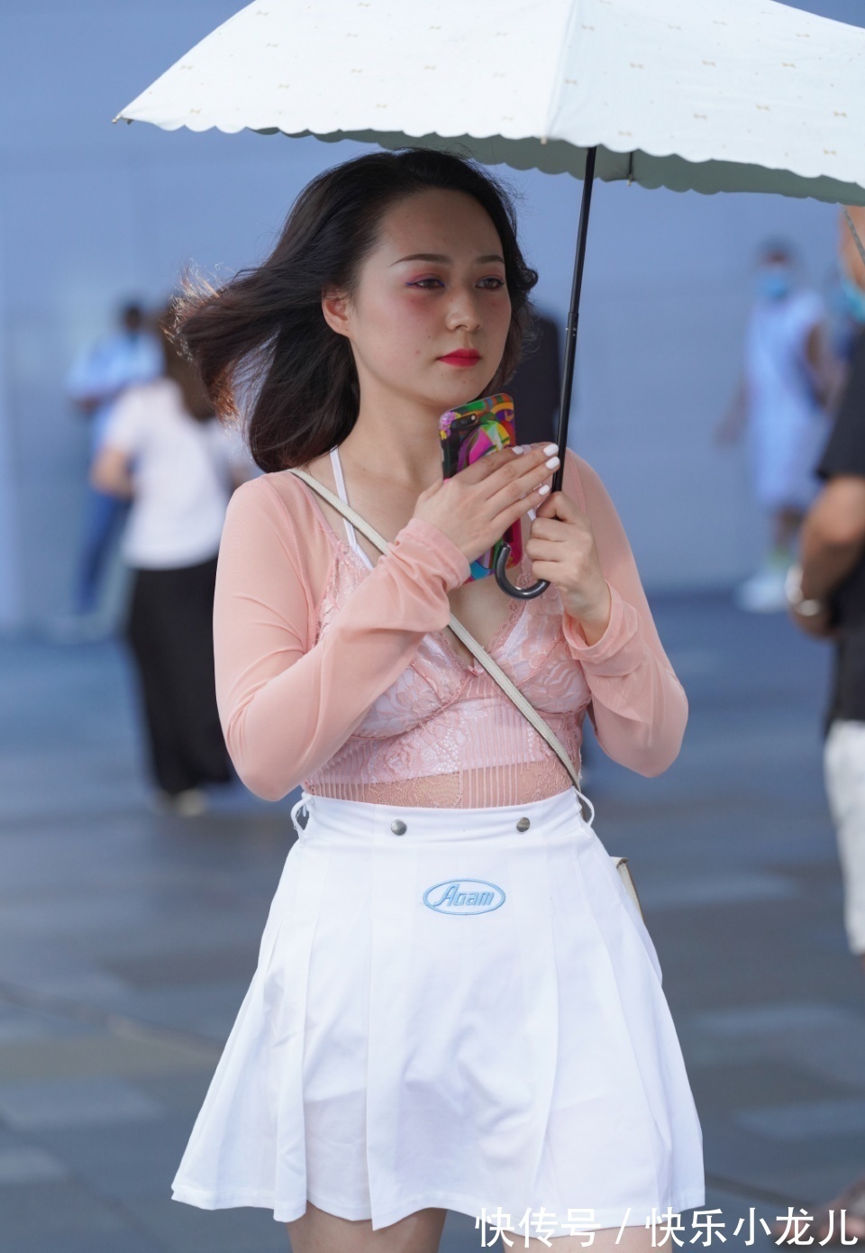 微胖 微胖“阿姨”的清凉穿搭,看着干净舒适,既减龄又“秀身材”!