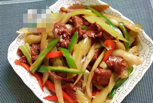 这菜我常做,虽然不便宜,但鲜香下饭,家人爱吃,贵也值