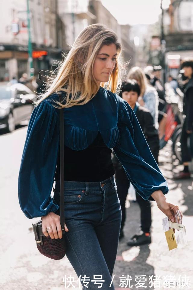 高级|这种“秋冬专用材质”高级又贵气,贵气的女人大多钟爱它