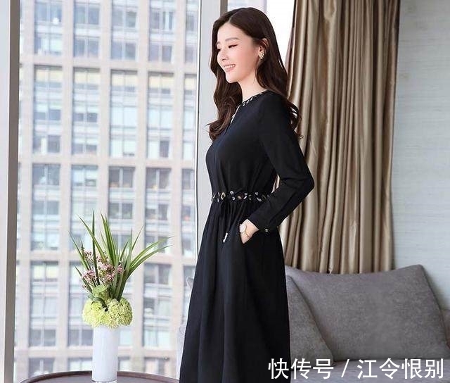 s曲线|韩版针织连衣裙,飘逸时尚,穿出不一样的美,让您尽显优雅女人味