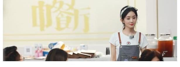 赵丽颖|中餐厅第五季终于来了,赵丽颖携手张碧晨,俩姐妹亲密互动